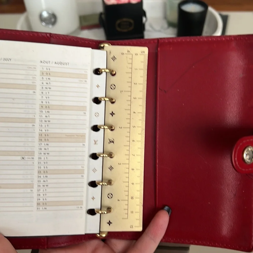 Louis Vuitton Red Vernis Agenda PM with Box🔥🔥🔥 - Picture 11 of 16